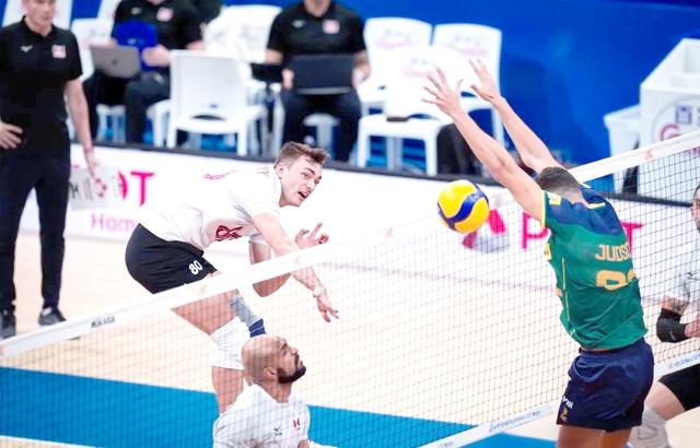 塞尔维亚队在国际比赛中发挥出色实力 塞尔维亚队在国际比赛中发挥出色实力