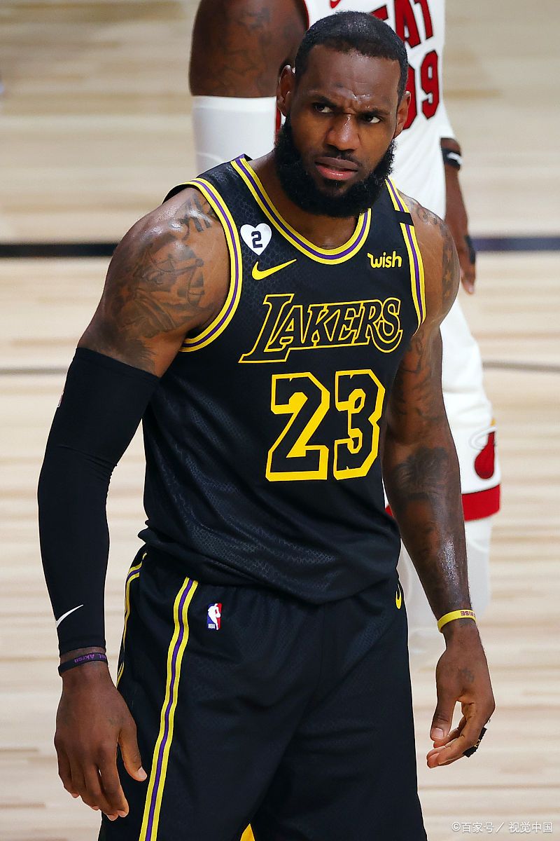 篮球球队战绩出色,卫冕成为热门话题的简单介绍 篮球球队战绩出色,卫冕成为热门话题的简单介绍