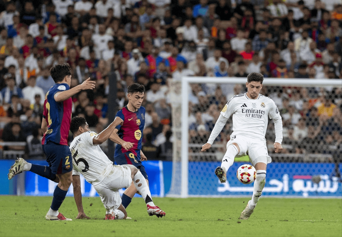 巴尔韦德调整首发阵容,巴萨取得胜利 巴尔韦德调整首发阵容,巴萨取得胜利