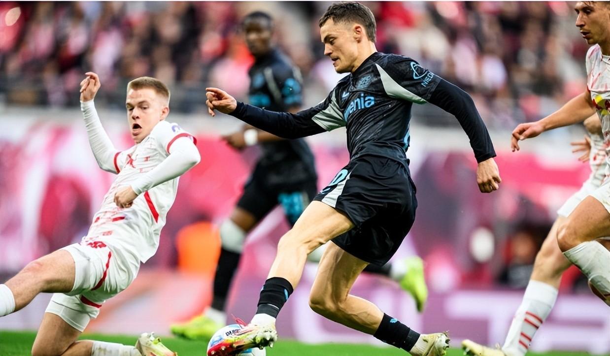 勒沃库森队遭遇三连败,降至德甲积分榜倒数第五的简单介绍 勒沃库森队遭遇三连败,降至德甲积分榜倒数第五的简单介绍