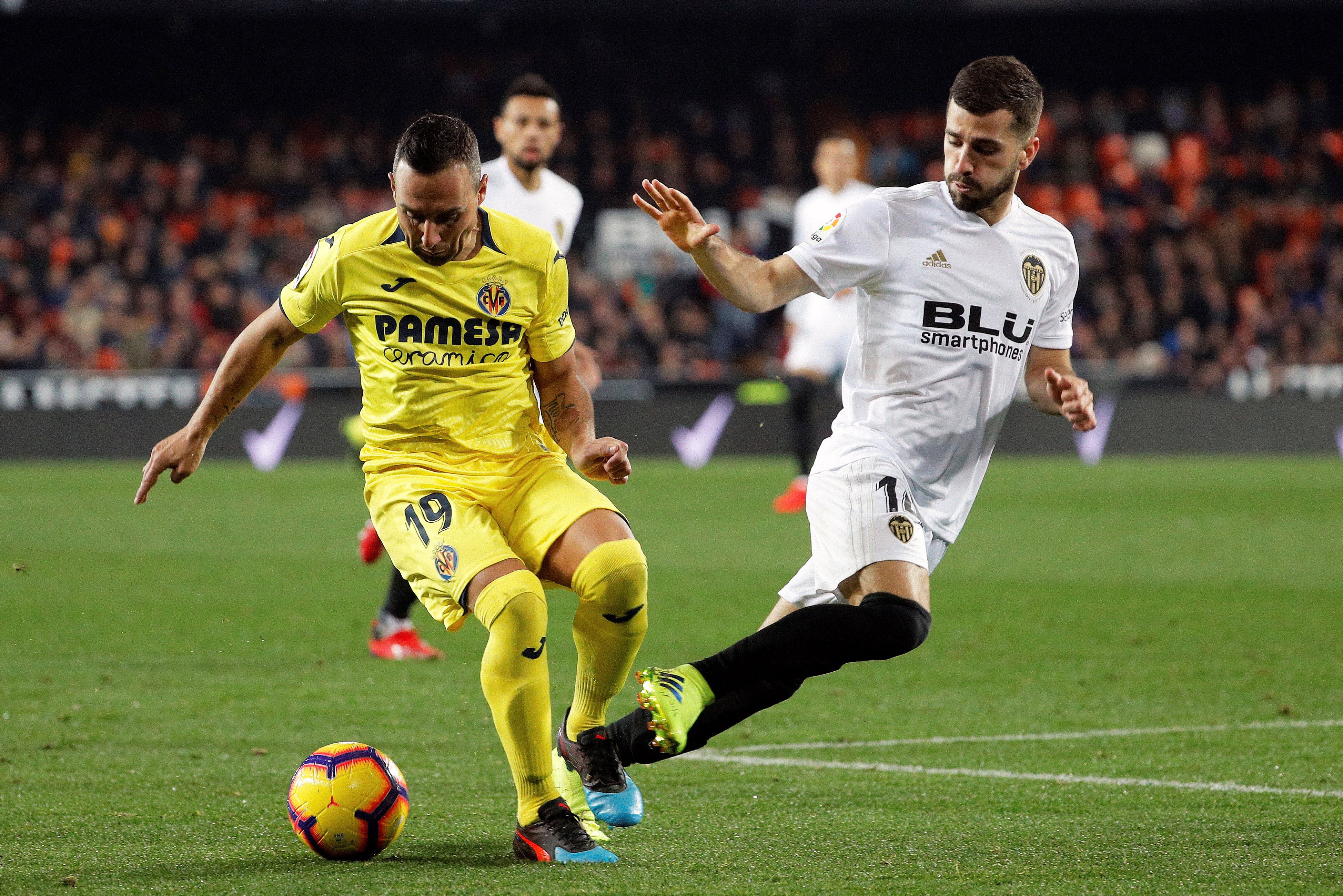 巴伦西亚足球界冬季赛场竞技欲罢不能的简单介绍