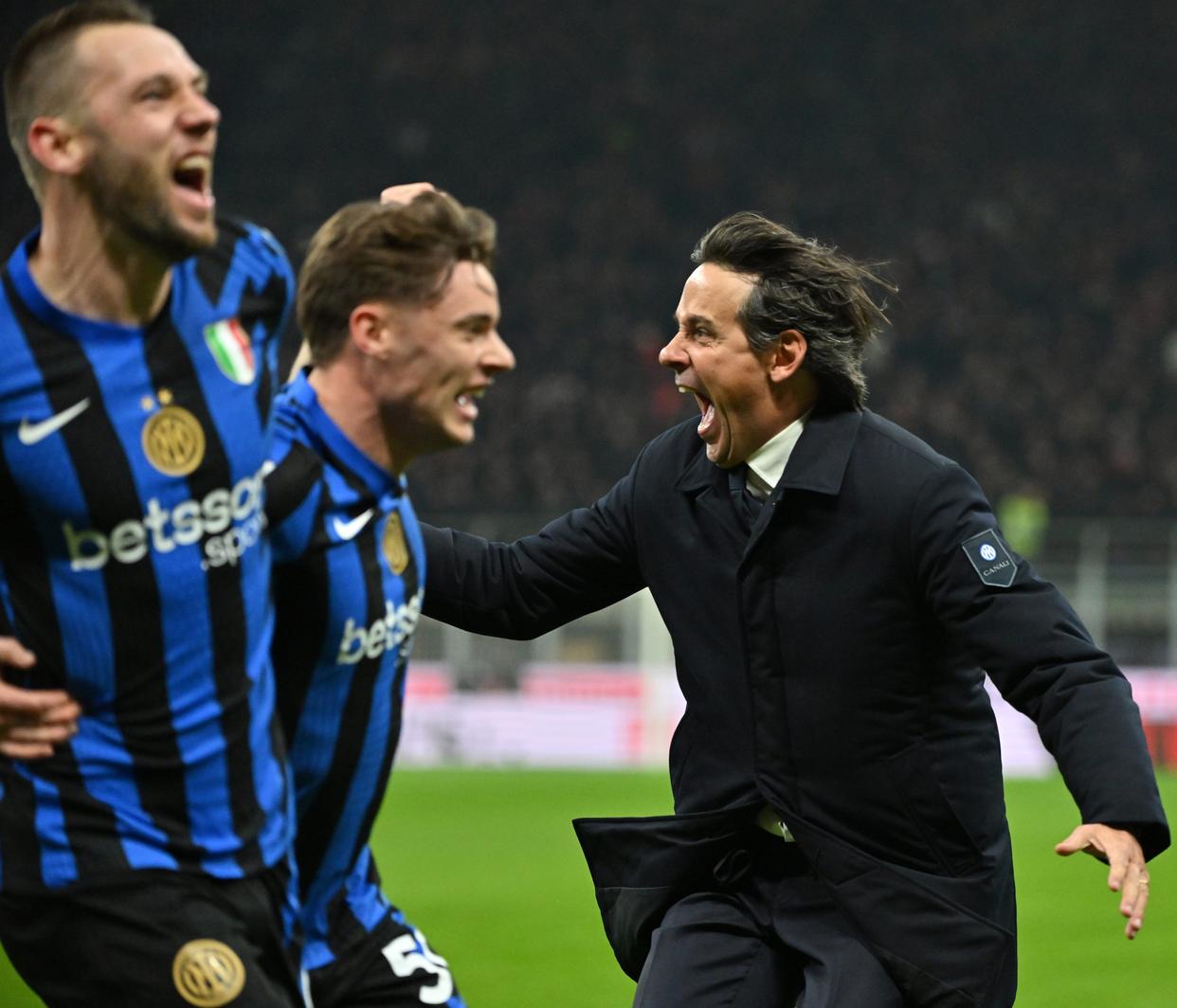 包含AC米兰-战平,晋级前景不明朗的词条 包含AC米兰-战平,晋级前景不明朗的词条