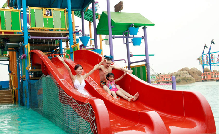 包含勇敢闯关:女足球队为荣誉而战的词条 包含勇敢闯关:女足球队为荣誉而战的词条