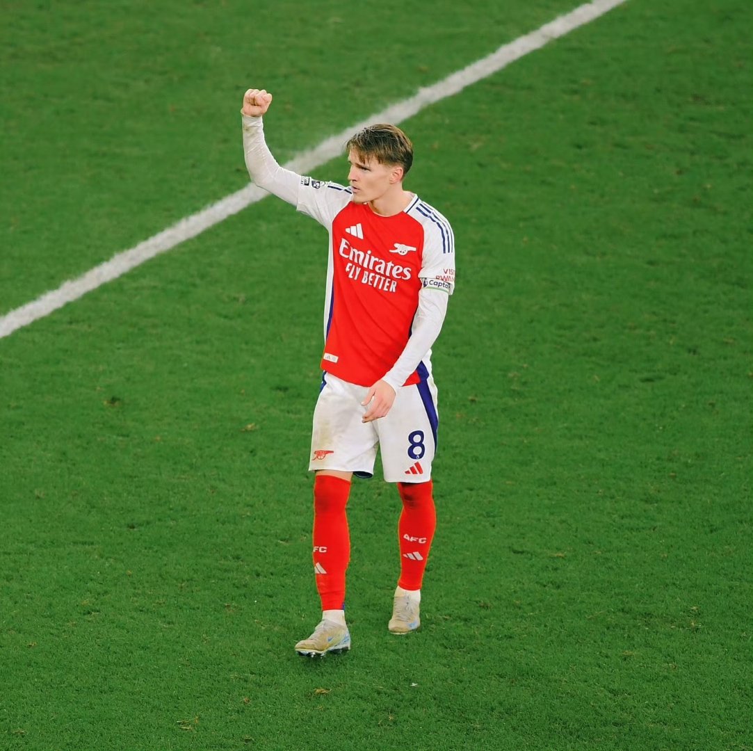 英格兰轻取切尔西,孙兴慜关键助攻德甲 英格兰轻取切尔西,孙兴慜关键助攻德甲