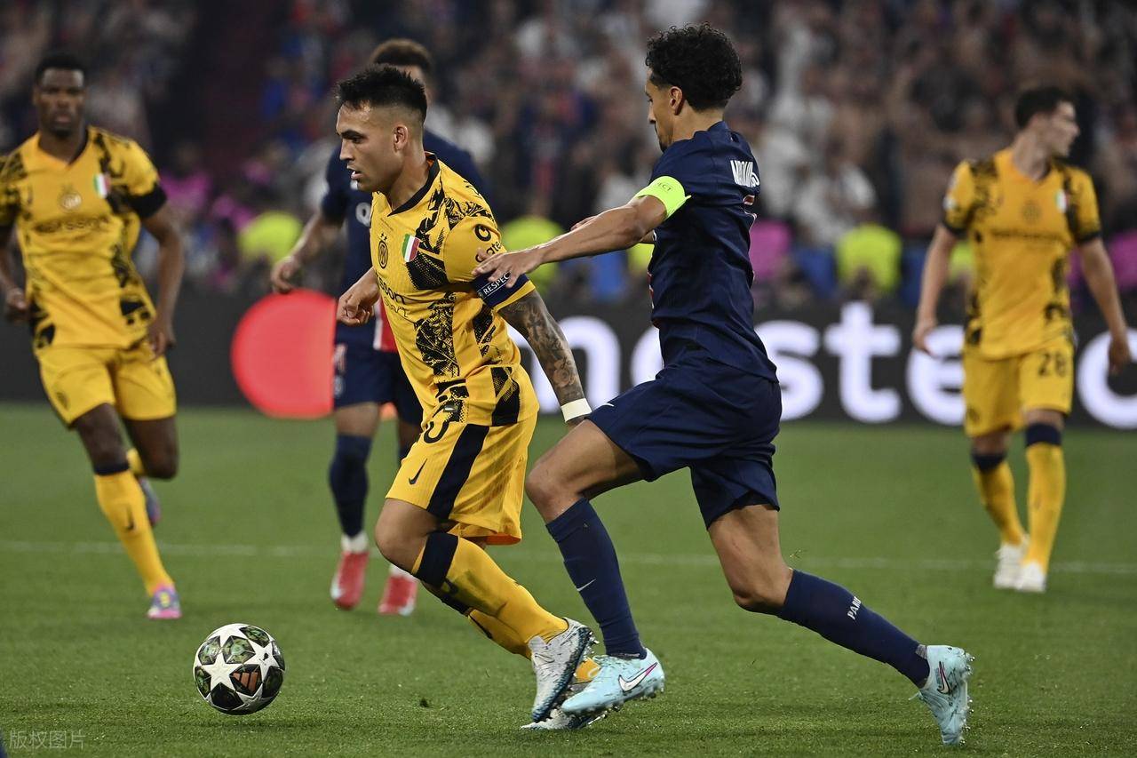 包含巴黎圣日耳曼战平里尔意大利边锋一传一射表现出色的词条 包含巴黎圣日耳曼战平里尔意大利边锋一传一射表现出色的词条