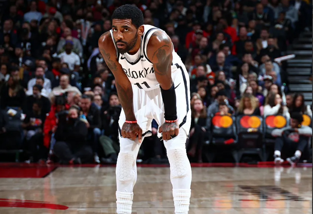 雄象轻取独行侠,欧文火线复出的简单介绍 雄象轻取独行侠,欧文火线复出的简单介绍