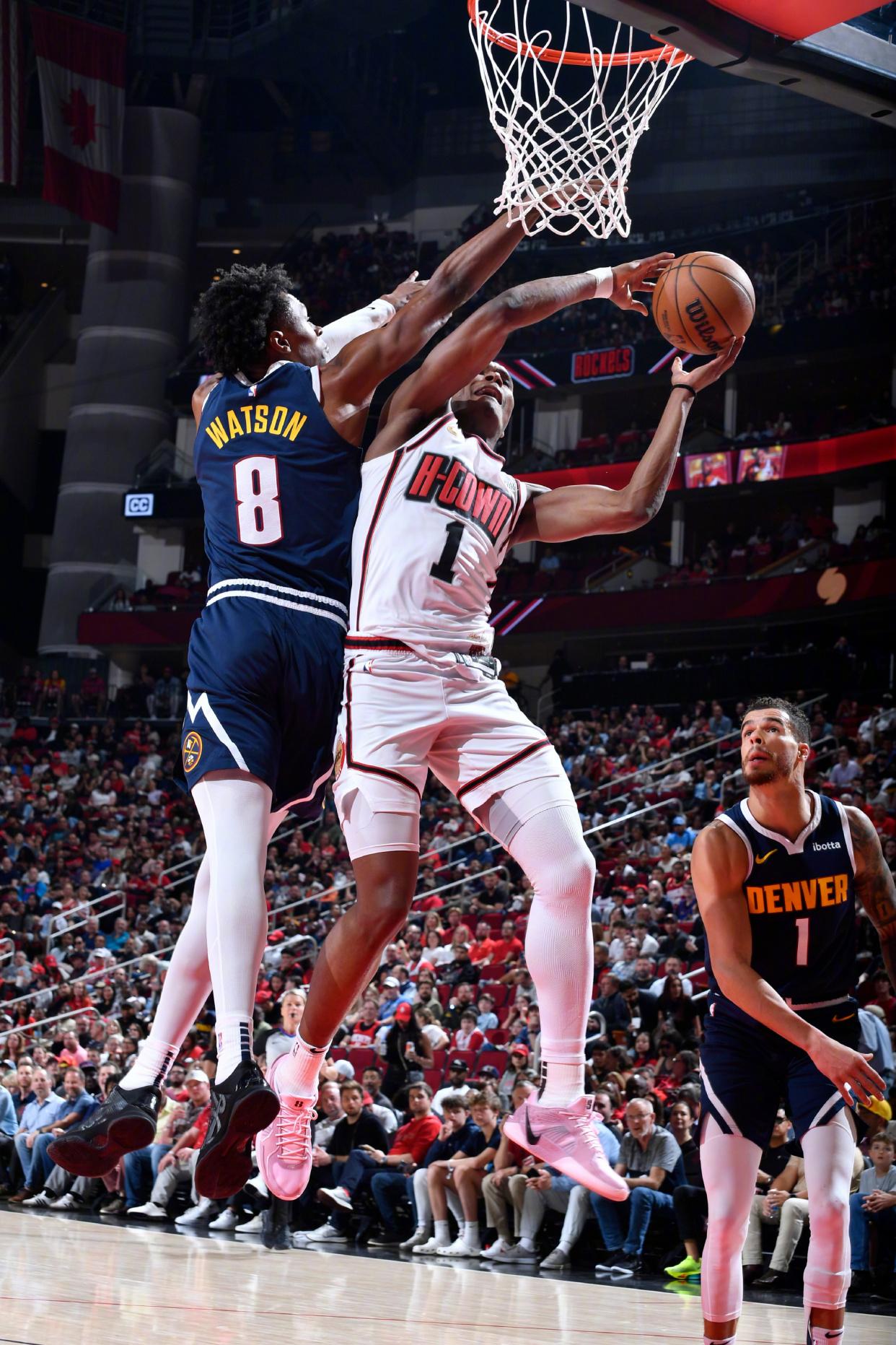 火箭主场击败掘金,取得三连胜 火箭主场击败掘金,取得三连胜