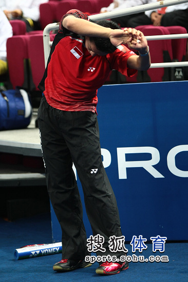 泰国羽毛球队险胜马来西亚羽毛球队,陶菲克绝境逆转的简单介绍 泰国羽毛球队险胜马来西亚羽毛球队,陶菲克绝境逆转的简单介绍