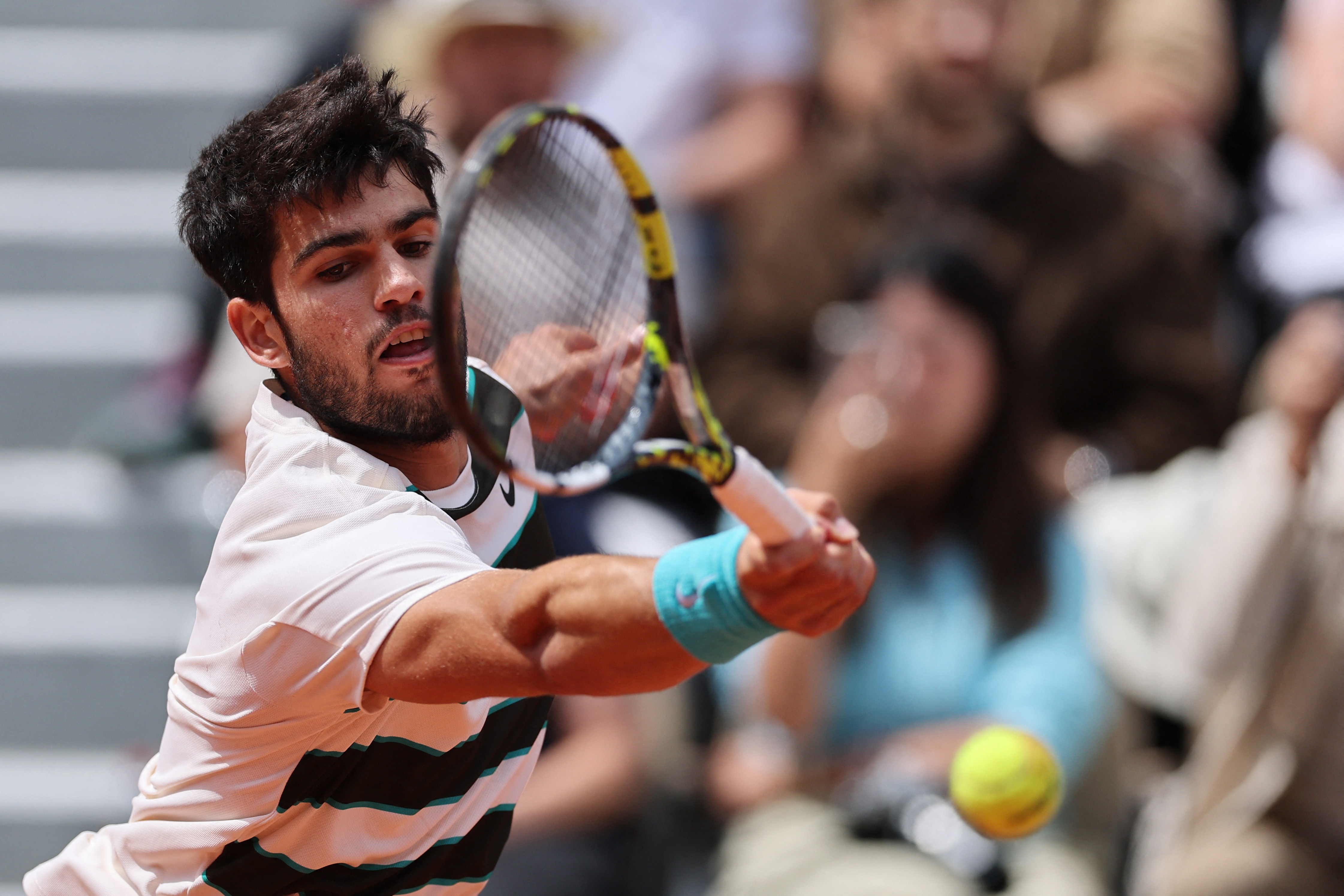 包含世界网球队翻盘欧洲网球队,阿尔卡拉斯打破历史纪录的词条 包含世界网球队翻盘欧洲网球队,阿尔卡拉斯打破历史纪录的词条