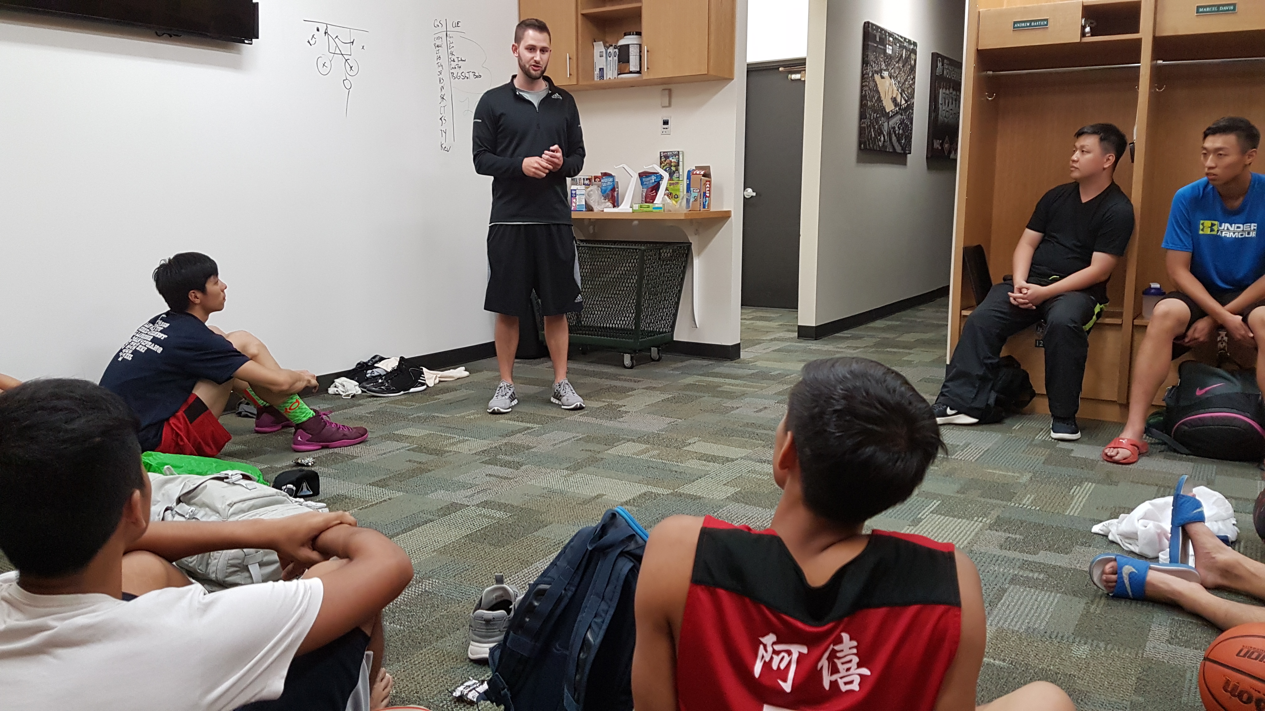 巴基斯坦篮球选手参加国际篮球训练营